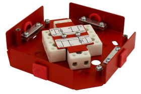 Puszka instalacyjna pożarowa z bezpiecznikiem 2x 125V 0.375A wejścia/wyjścia max. 2.5 mm2 120x37x120mm AWOZ-225S