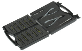 Zestaw narzędzi CK Zestaw narzędzi ESD Szczypce półokrągłe 120 mm T3772D; Szczypce tnące boczne 115 mm T3773D; Pęseta