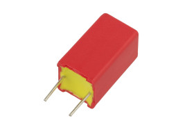 Kondensator; poliestrowy; MKT; 2,2uF; 63V DC/40V AC; MKS2; MKS2C042201K00JSSD; 5%; 7,2x7,2x13mm; 5mm; luzem; -55...+100°C; Wima;