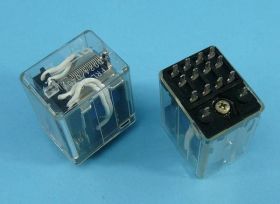 24V 5A/250V 4STP R-4 FRL-264D-024