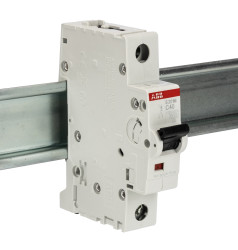 Wyłącznik nadprądowy MCB, Typ C, 1-biegunowy, 40A, 253V, 72V, na szynę DIN, ABB S201M-C40, S200M