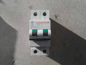 Wyłącznik instalacyjny G62 400V 674795 General Electric