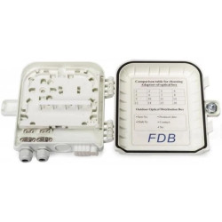 Mufa przełącznica światlowodowa FO na 8 adapterów SC simplex IP65 zamykana na klucz