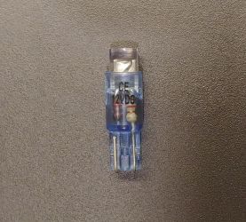 Żarówka LEDOWA 12V R5/T5/W2W niebieska