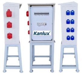 Rozdzielnica budowlana na stojaku (8X2P+Z, 2X16A/5P, 1X32A/5P) RB40x60-K40-00128Z-P0-KANLUX
