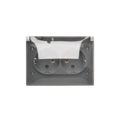 Simon Aquaclick Gniazdo natynkowe Schuko, podwójne kompakt., klapka transp., z przesłonami, IP44, zaciski śrubowe ciemnoszary