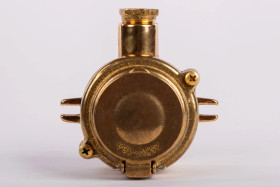 Gniazdo mosiężne z uziemieniem SCHUKO, 16Α 230V z pokrywą AN2