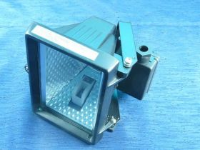 H-150 CZARNA OPRAWA HALOGENOWA 150W