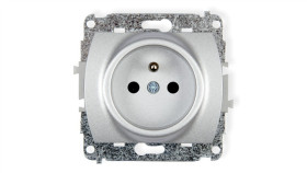 Trend Gniazdo Pojedyncze Z/U 2P+Z Srebrny Metalik 7Gp-1Zp