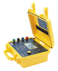 Sterownik uziemienia i rezystancji P01299919 ± 2 % ± 1 ct Nickel Copper Alloy, PUR CAT III 30V 1180 pomiarów 30 s. NiMH