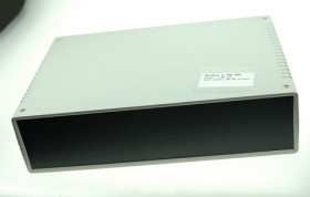 Obudowa; pulpitowa; do przyrządów; G758; ABS; 260mm; 180mm; 65mm; jasnoszary; zaślepki czarne ABS; Gainta; RoHS