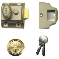 Yale Locks 706 Traditional Nightlatch 40mm Backset ENB Finish Box
