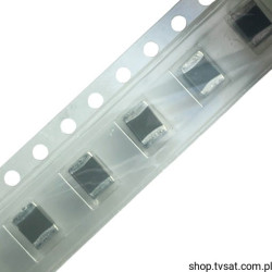 B72580T6131K072 CT1812K130T Varistor 130V SMD-1812 EPCOS