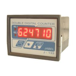 J-133 Licznik impulsów dwu-wejściowy (obudowa panelowa)