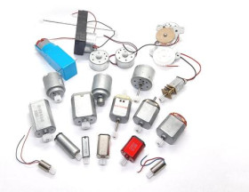 SILNIK 3-6V RÓŻNE.