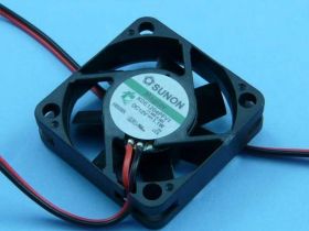 KDE-1204-PFV-1 1,1W 12V 40x10 SUNON