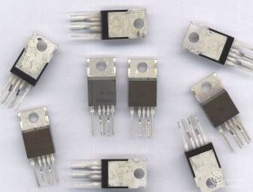 DP804C (=DP704C) TO-220 5PIN UKŁAD SCALONY