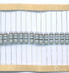 REZYSTOR 1W 18 ohm (50 SZTUK)