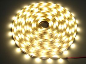 TASMA LED 3528 600 120/1M C.BIALA