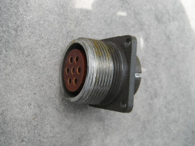 SzR28P7EG7 uchwyt agergatowy wtyk gniazdo żeńskie 7 pin