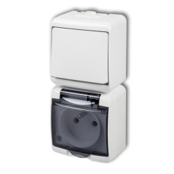 JUNIOR IP54 Wyłącznik pojedynczy z gniazdem pojedynczym z uziemieniem (klapka dymna: bez przesłon) biały WGHP-1d KARLIK