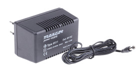 Adapter AC/DC Uwy 9V dc Iwy 666mA Złącze 2,1 x 5,5 x 12 mm, biegun dodatni w środku 6W typ wtyczki: Typ C