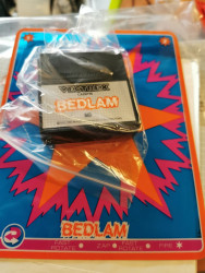 Vectrex game + overlay: Bedlam