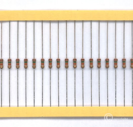 REZYSTOR 0,25W (1/4W) 15K ohm 5% (100 SZTUK)