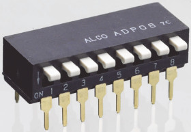 Przełącznik DIP 8-pozycyjny 8P THT 25 mA przy 24 V DC -30 → +85°C