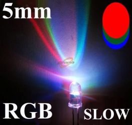 DIODA LED fi 5mm RGB WOLNO ZMIENIAJĄCA KOLORY