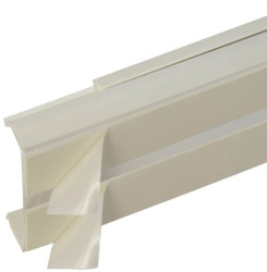 Listwa elektroinstalacyjna nierozp płomienia z taśmą samoprzyl LST40x25 EKO biała odporna na UV odporna na UV /2m/ 68535 opakowa