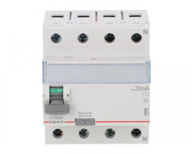 Wyłącznik różnicowoprądowy 4P 40A 0,03A typ AC P304 TX3 411708