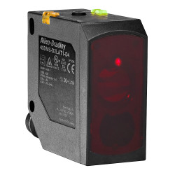 Czujnik fotoelektryczny Odbicie tła w obudowie prostokątnej Allen Bradley NPN, PNP zakres 60 → 5000 mm