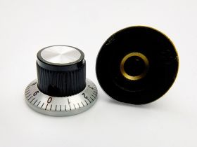 Licznik obr./pokrętło 6mm 3017C ze skalą;blokowane śrubą