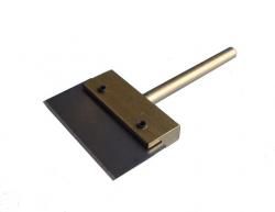 Nóż do usuwania kleju