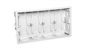 Simon Connect Puszka Cima Pro Podtynkowa 8Xk45 Do Sbmt/Sbm402 Sbm450