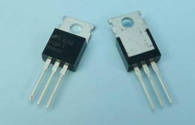 5N60-FQP N 4,5A/600V/100W Rds=2,5