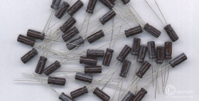 3,3uF/100V/105C (OPAK. 20 SZT.) KONDENSATOR ELEKTROLITYCZNY