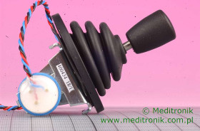 JOYSTICK-XI-1-OSIOWY-5KO
