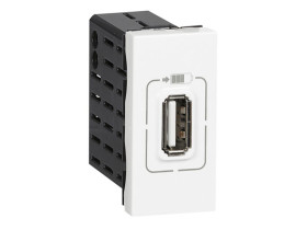 MOSAIC Gniazdo 1 x USB 5 v 750mA biały 077591 LEGRAND