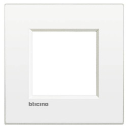 Legrand Rama Living&Light biały LNC4802BN