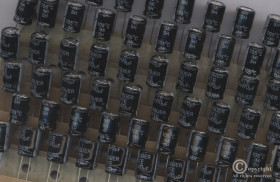 470uF/10V/105C LOW ESR (OPAK. 10 SZT.) KONDENSATOR ELEKTROLITYCZNY