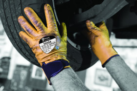 Rękawice robocze materiał: Nitryl zerwanie: 2 ścieranie: 4