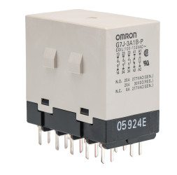Przekaźnik mocy 100V ac 3PDT Omron 8 A 2.6W, montaż PCB Otwór przezierny