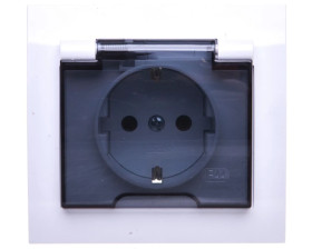 KIER Gniazdo bryzgoszczelne z/u Schuko IP44 klapka przezroczysta białe GPH-1WS/00/d