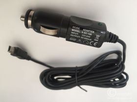 ŁADOWARKA SAMOCHODOWA S-SC-106 WEJŚCIE: 12-24V WYJŚCIE: 5V 0,5A WTYK: MINI USB KABEL: 340CM (LAD-SAM-MINIUSB-SSC106)