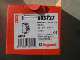 S302 D 8A Legrand wyłącznik instalacyjny 605727
