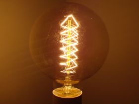 ZAROWKA SELBY G95 60W E27 ROUND