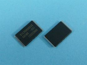 628512 TSOP-32 4,5-5,5V 70ns 8x512 SRAM