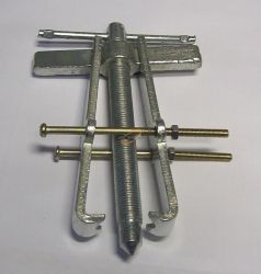 ŚCIĄGACZ DO ŁOŻYSK 150mm